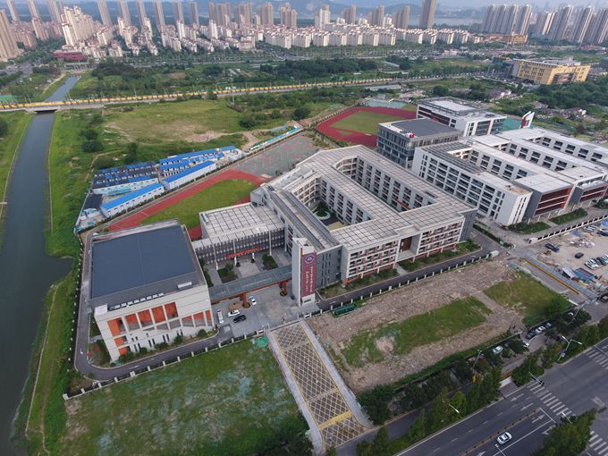老哥俱乐部-老哥必备的交流社区